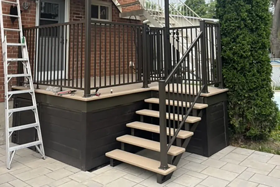 Durable fiberglass balcony in Chambly